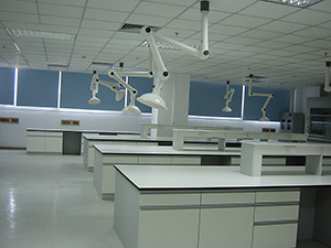 全木實(shí)驗(yàn)臺(tái)