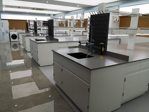 化妝品行業(yè)實驗室家具案例